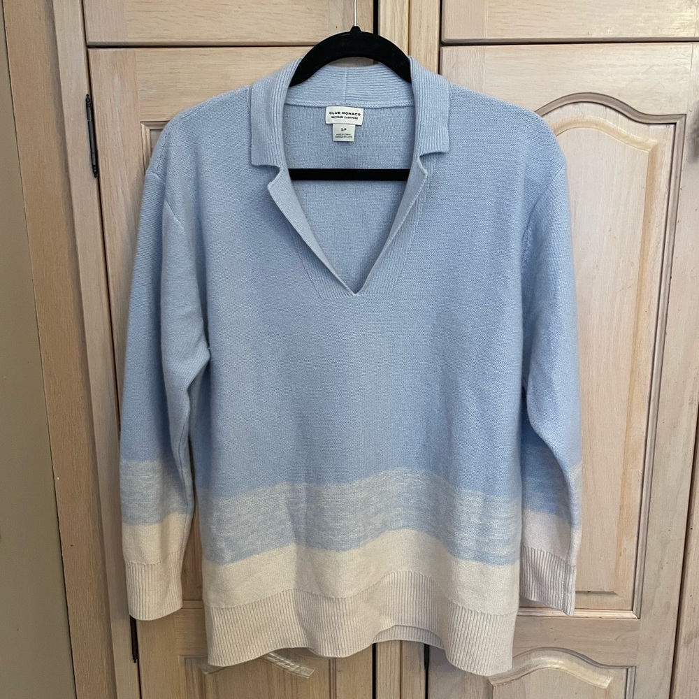 Club Monaco Light Blue & Beige Cashmere Sweater